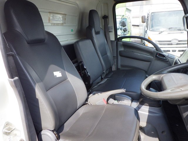 ISUZU TKG-NPR85AN Refrigerated Van (Reefer Wing Truck) 1t-4t wide