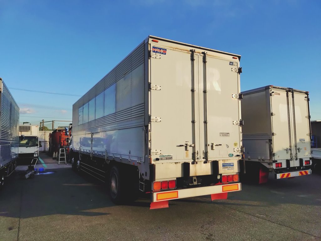 NISSAN UD ADG-CV2XA Aluminum Wing Van 10t