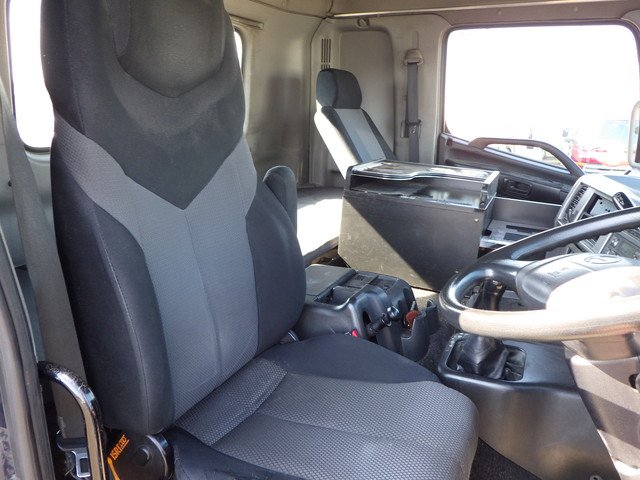 HINO LKG-SH1EDAJ 6W Tractor Head 10t