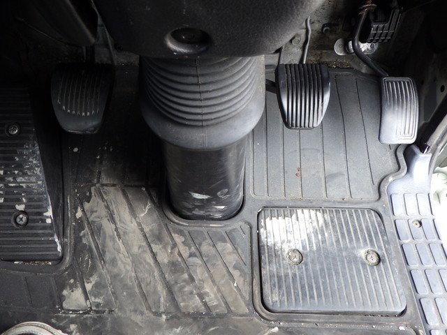 HINO PK-SH1EGJG 6W Tractor Head over 10t
