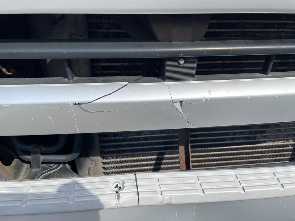 NISSAN UD LKG-CG5ZA Aluminum Wing Van over 10t