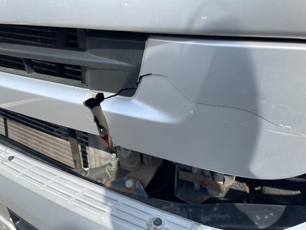 NISSAN UD LKG-CG5ZA Aluminum Wing Van over 10t