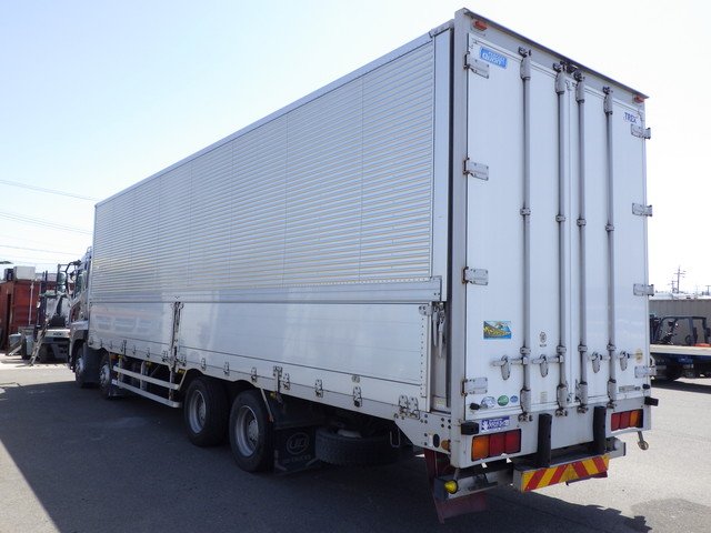 NISSAN UD QKG-CG5ZA Aluminum Wing Van over 10t
