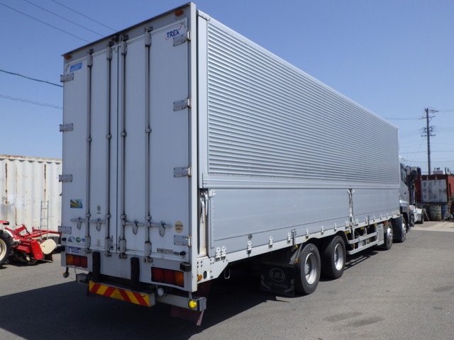 NISSAN UD QKG-CG5ZA Aluminum Wing Van over 10t