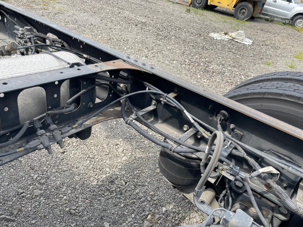 ISUZU PKG-FRR90T2 Cabin & Chassis 