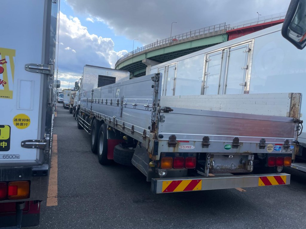 NISSAN UD QKG-CD5ZA Flat Cargo Truck (Dropside) 