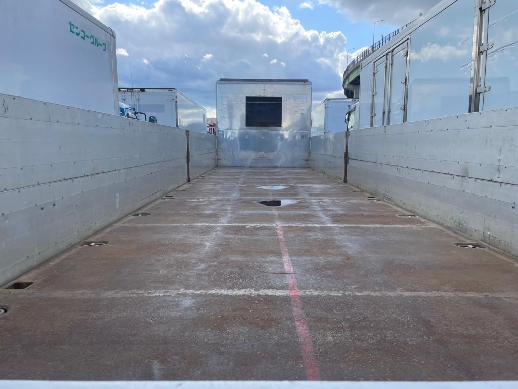 NISSAN UD QKG-CD5ZA Flat Cargo Truck (Dropside) 