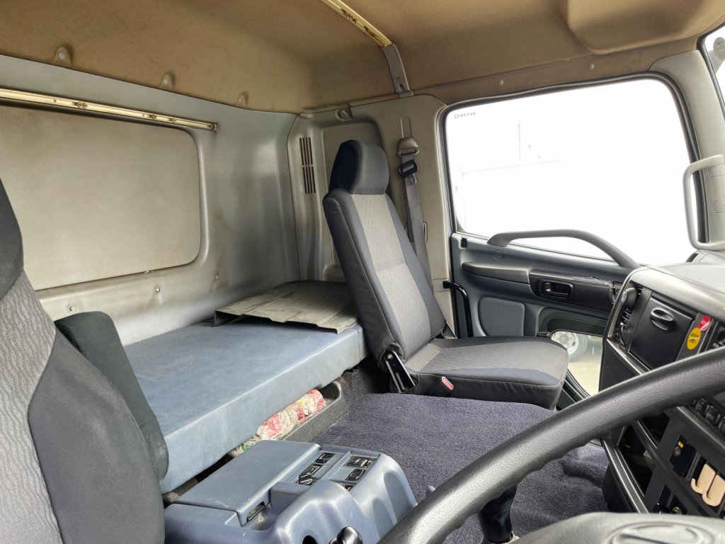 HINO BDG-FN1EWXA Canvas Wing Van over 10t