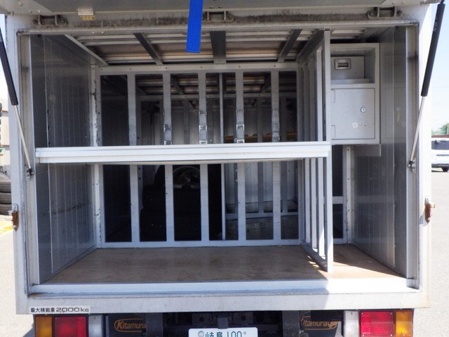 ISUZU TRG-NJR85AN Aluminum Van（Box truck) 1t-4t standard