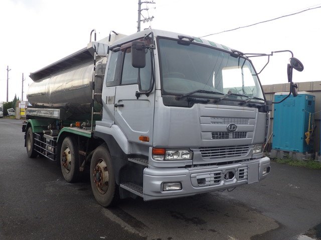NISSAN UD KL-CV27YNH Tanker Truck over 10t