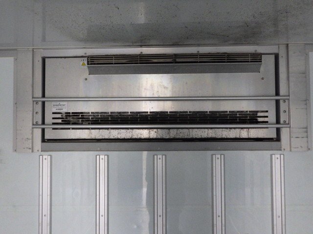 ISUZU SKG-NPR85AN Refrigerated Van (Reefer Wing Truck) 1t-4t wide