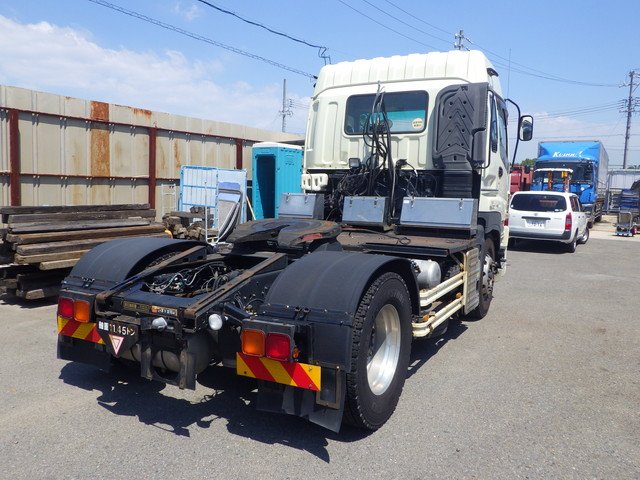 ISUZU QKG-EXD52AE 6W Tractor Head over 10t