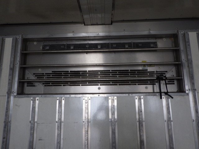 ISUZU QKG-CYJ77B Refrigerated Van (Reefer Wing Truck) over 10t