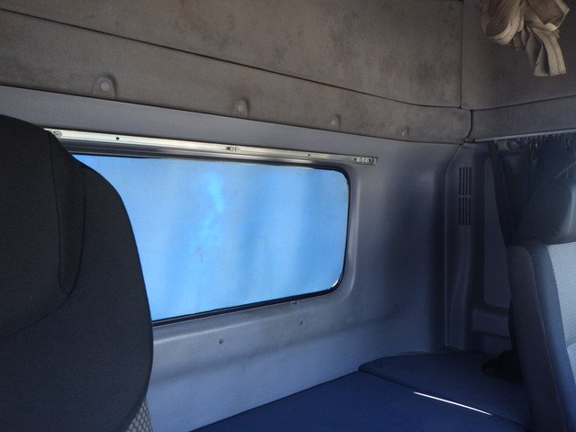 HINO KS-SH1EDJG 6W Tractor Head over 10t