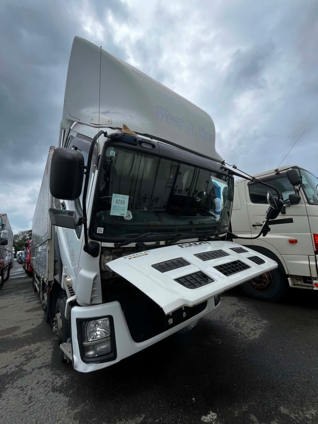 Aluminum Wing Van ISUZU 10t QKG-CYJ77A 