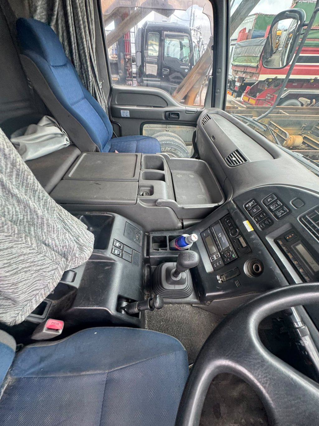 ISUZU QKG-CYJ77A Aluminum Wing Van 10t