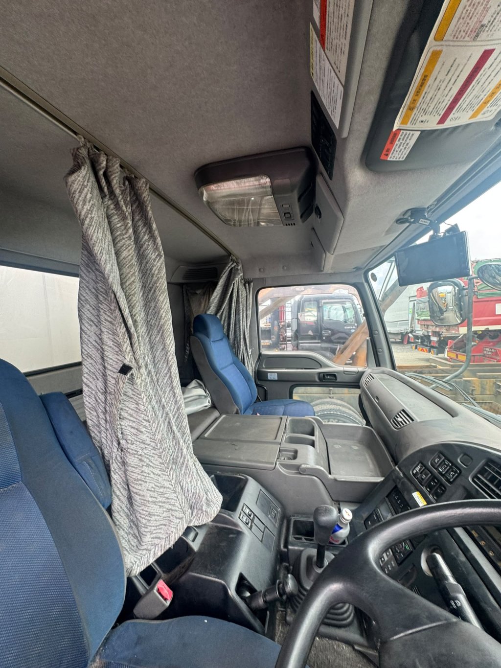 ISUZU QKG-CYJ77A Aluminum Wing Van 10t