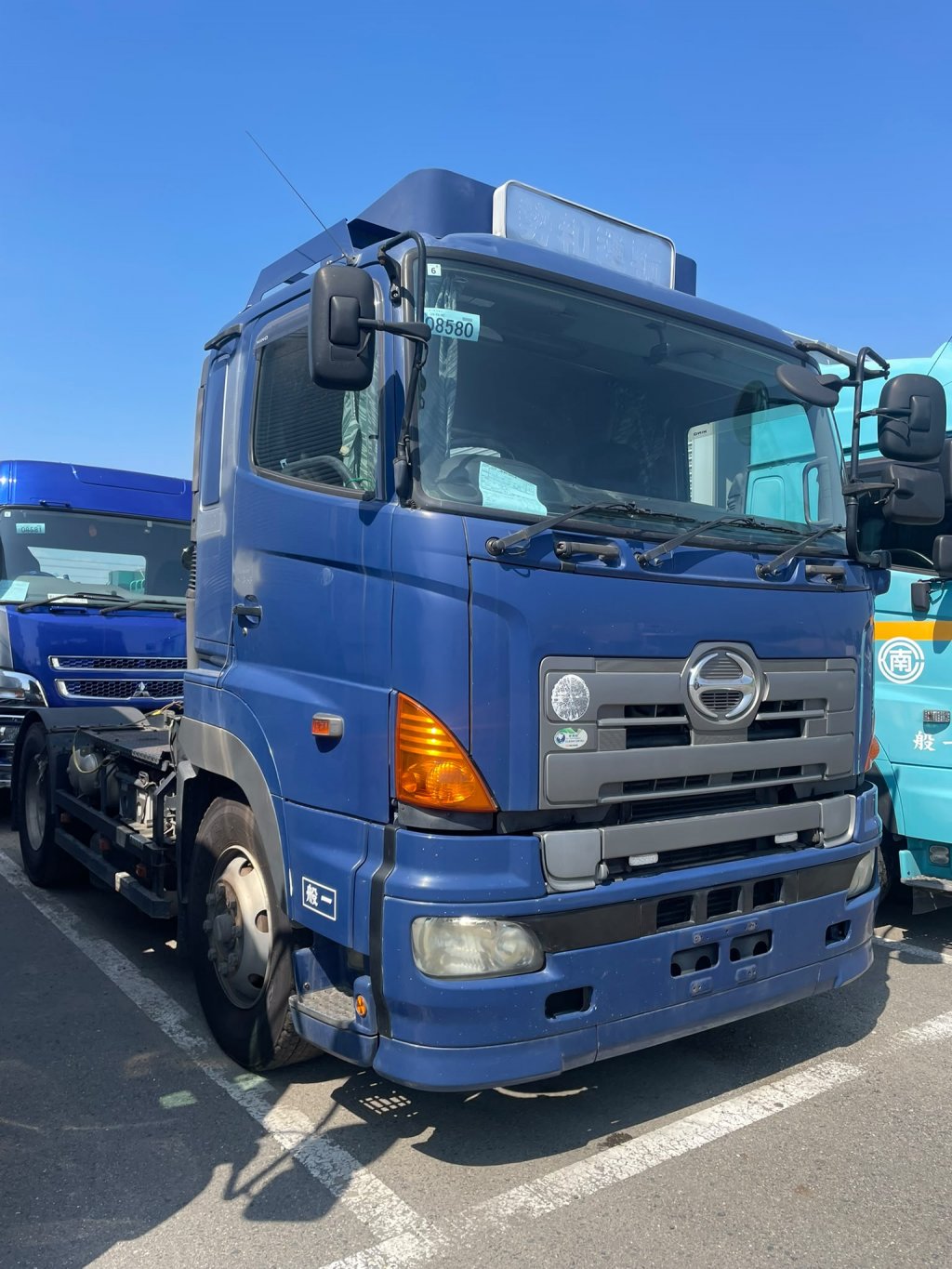6W Tractor Head HINO 10t BDG-SH1EDXG 
